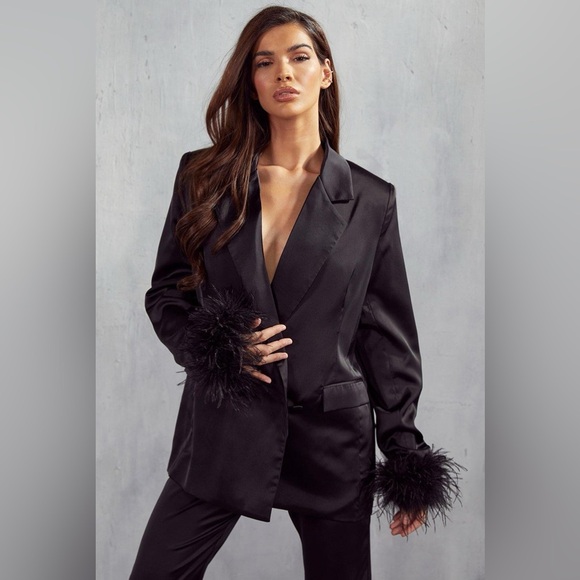 NWT Sincerely Jules Satin Blazer with Feather Cuff Sleeves and Jeweled Button - Picture 1 of 11